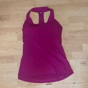 size 8 lulu tank with built in bra